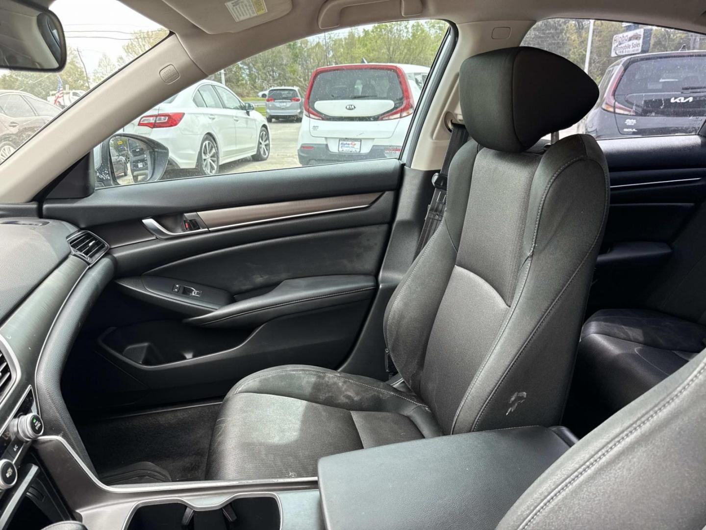 2020 Silver /Black Honda Accord Sedan LX 1.5T CVT (1HGCV1F11LA) , Automatic transmission, located at 6904 Johnston St., Lafayette, LA, 70503, (337) 988-1960, 30.143589, -92.100601 - Photo#14