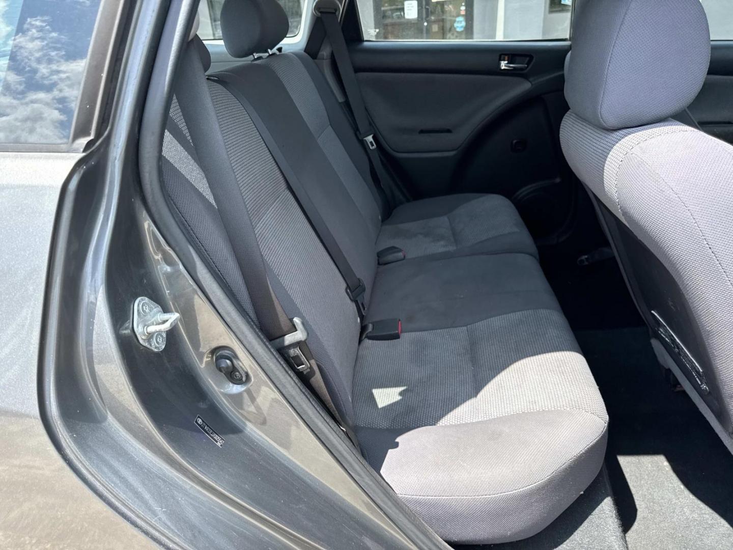 2007 Gray /Stone Toyota Matrix 5dr Wgn Auto STD (Natl) (2T1KR32E27C) , Automatic transmission, located at 6904 Johnston St., Lafayette, LA, 70503, (337) 988-1960, 30.143589, -92.100601 - Photo#8