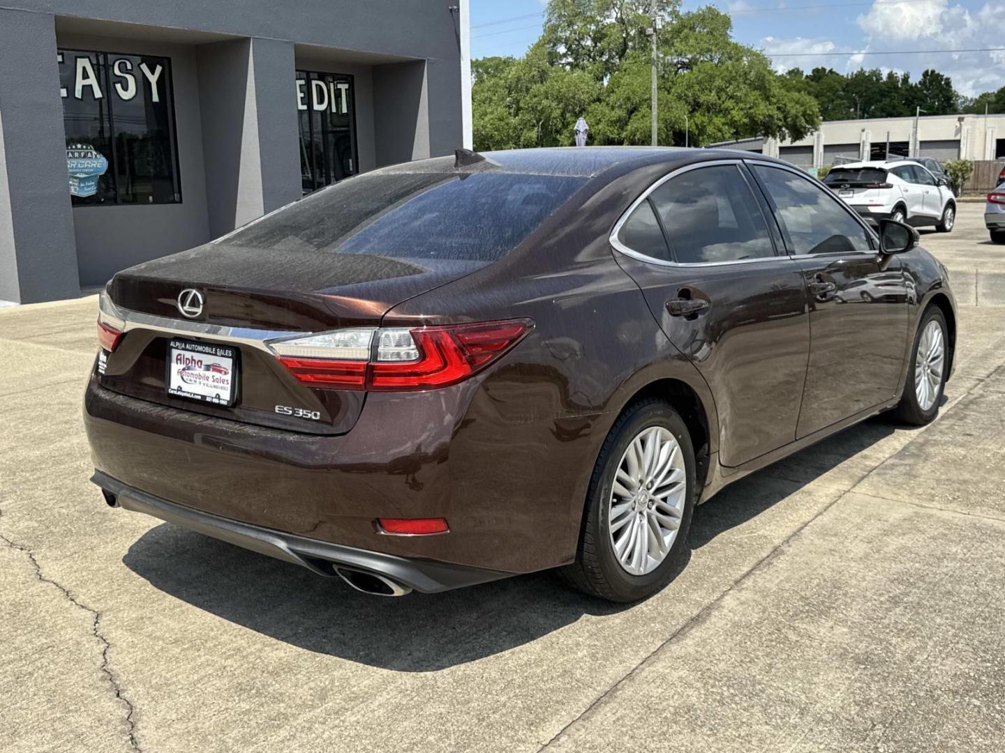 2016 Brown /Tan Lexus ES 350 4dr Sdn (58ABK1GG7GU) , Automatic transmission, located at 6904 Johnston St., Lafayette, LA, 70503, (337) 988-1960, 30.143589, -92.100601 - Photo#6