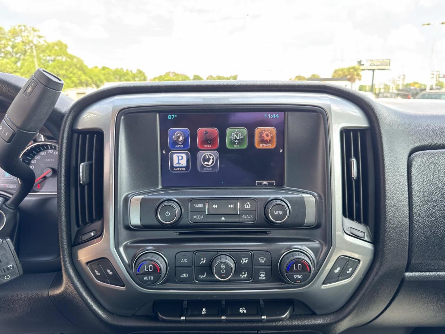 2014 Black /Jet Black Chevrolet Silverado 1500 2WD Crew Cab 143.5 LT w/1LT (3GCPCREC5EG) , Automatic transmission, located at 6904 Johnston St., Lafayette, LA, 70503, (337) 988-1960, 30.143589, -92.100601 - Photo#23