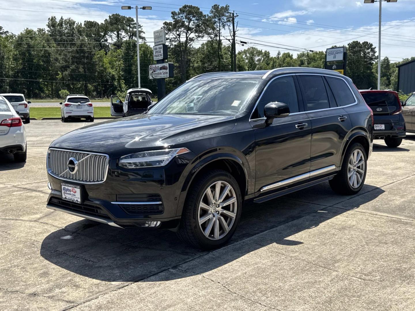2017 Black /Black Volvo XC90 T6 AWD 7-Passenger Inscription (YV4A22PL9H1) , Automatic transmission, located at 6904 Johnston St., Lafayette, LA, 70503, (337) 988-1960, 30.143589, -92.100601 - Photo#2