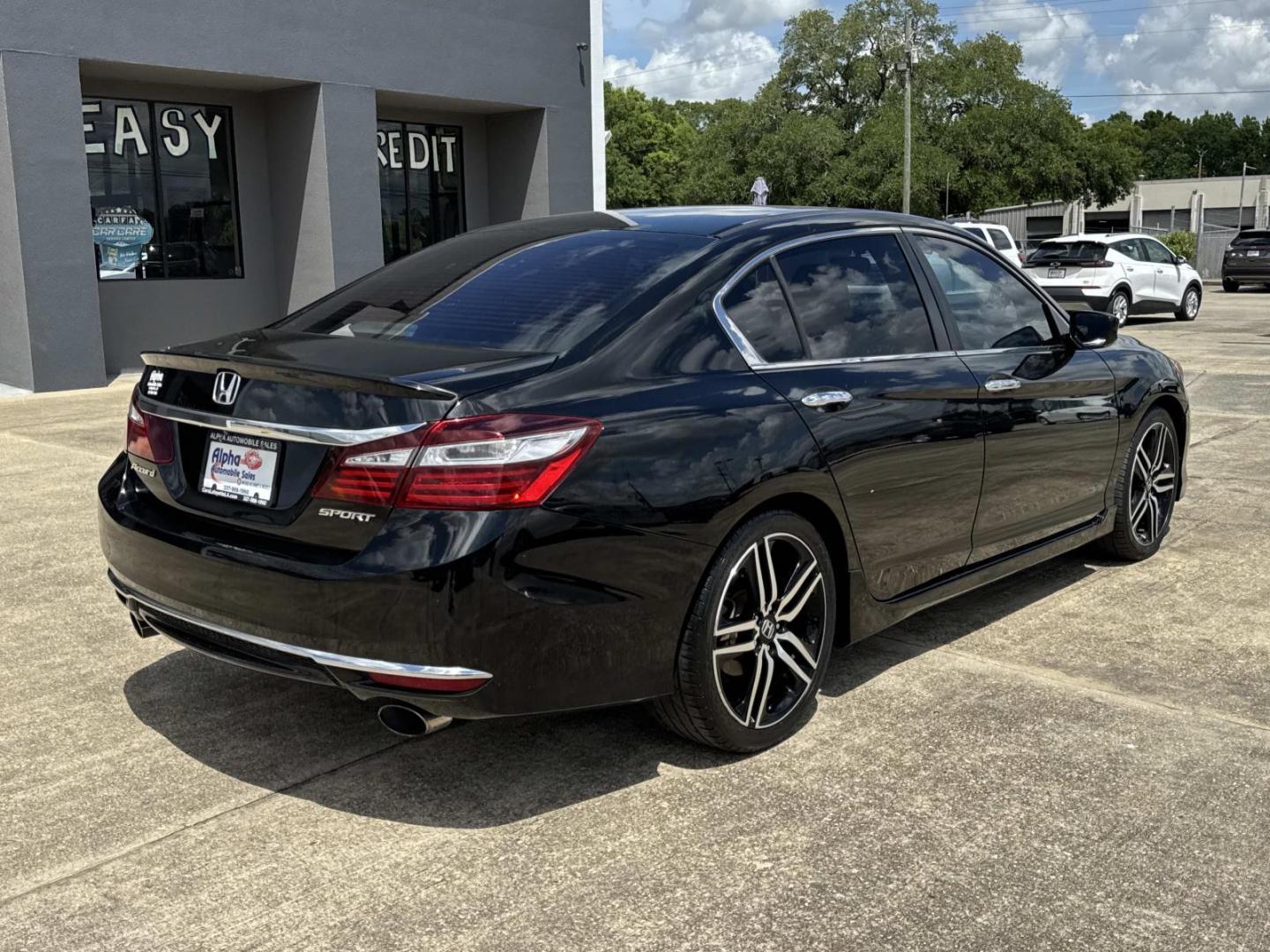 2017 Black /Black Honda Accord Sedan Sport CVT (1HGCR2F53HA) , Automatic transmission, located at 6904 Johnston St., Lafayette, LA, 70503, (337) 988-1960, 30.143589, -92.100601 - Photo#5