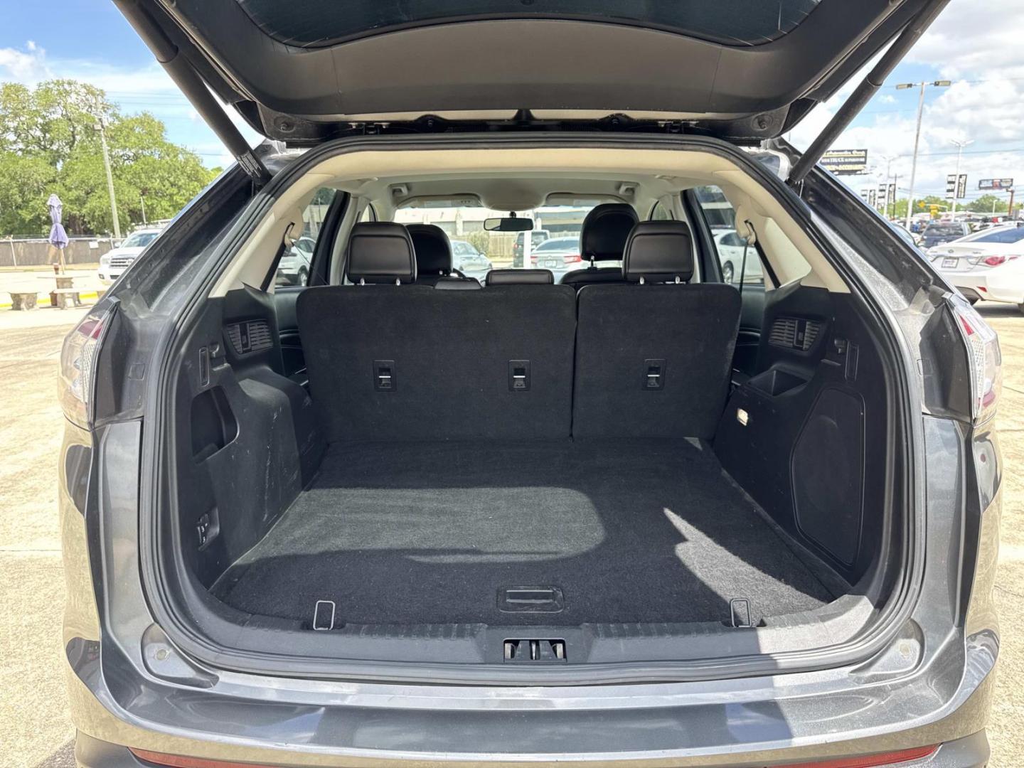 2017 Gray /Black Ford Edge Titanium FWD (2FMPK3K9XHB) , Automatic transmission, located at 6904 Johnston St., Lafayette, LA, 70503, (337) 988-1960, 30.143589, -92.100601 - Photo#7