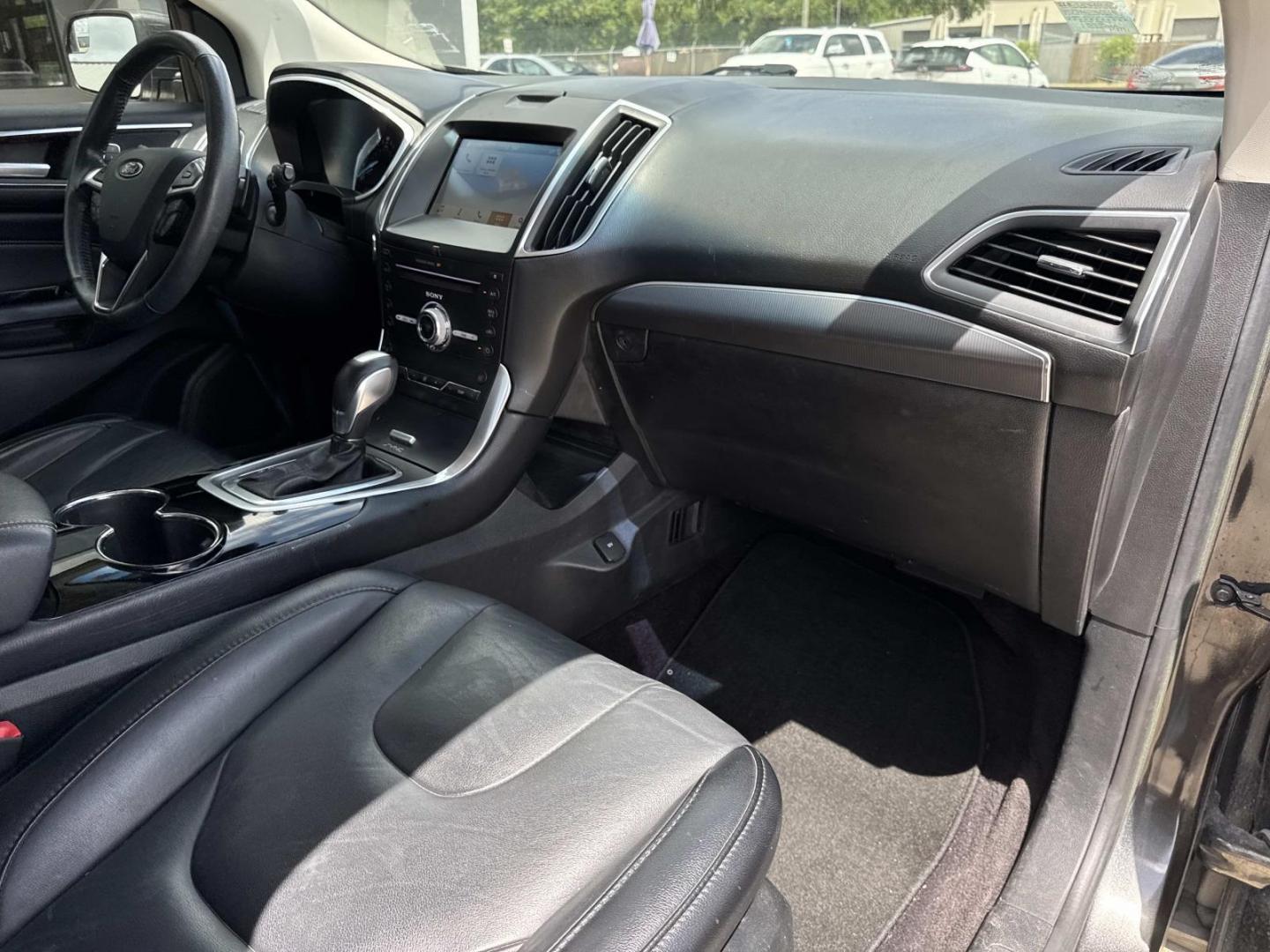 2017 Gray /Black Ford Edge Titanium FWD (2FMPK3K9XHB) , Automatic transmission, located at 6904 Johnston St., Lafayette, LA, 70503, (337) 988-1960, 30.143589, -92.100601 - Photo#11