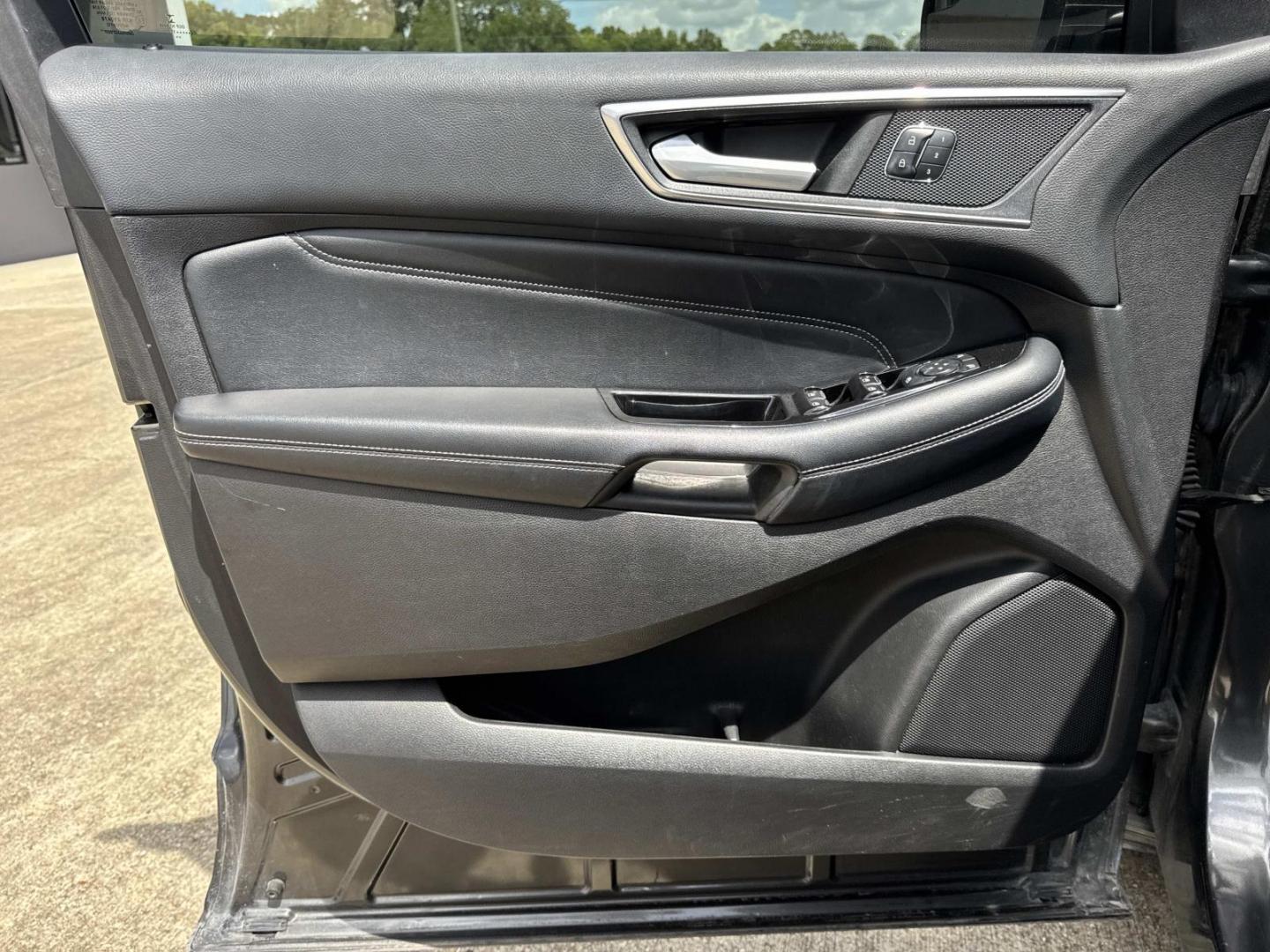 2017 Gray /Black Ford Edge Titanium FWD (2FMPK3K9XHB) , Automatic transmission, located at 6904 Johnston St., Lafayette, LA, 70503, (337) 988-1960, 30.143589, -92.100601 - Photo#17