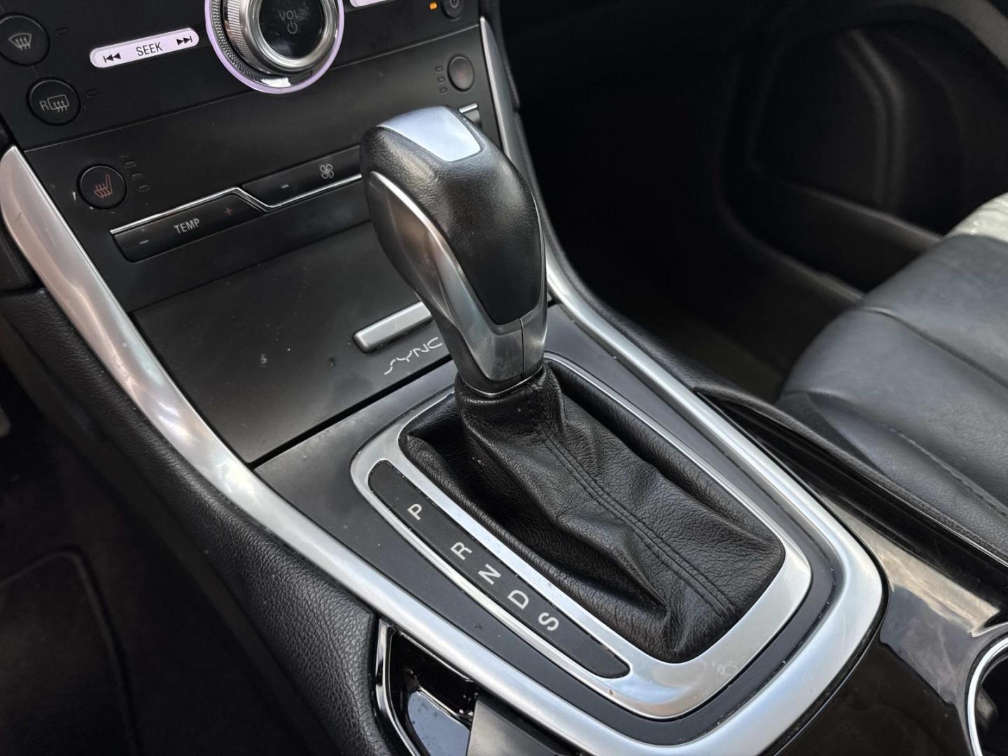 2017 Gray /Black Ford Edge Titanium FWD (2FMPK3K9XHB) , Automatic transmission, located at 6904 Johnston St., Lafayette, LA, 70503, (337) 988-1960, 30.143589, -92.100601 - Photo#25