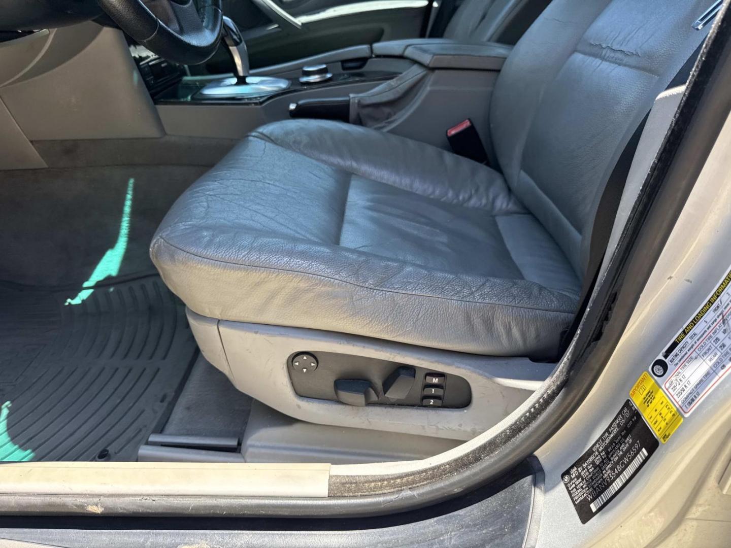 2008 Titanium Silver Metallic /Gray BMW 5 Series 4dr Sdn 535xi AWD (WBANV93548C) , Automatic transmission, located at 6904 Johnston St., Lafayette, LA, 70503, (337) 988-1960, 30.143589, -92.100601 - Photo#17