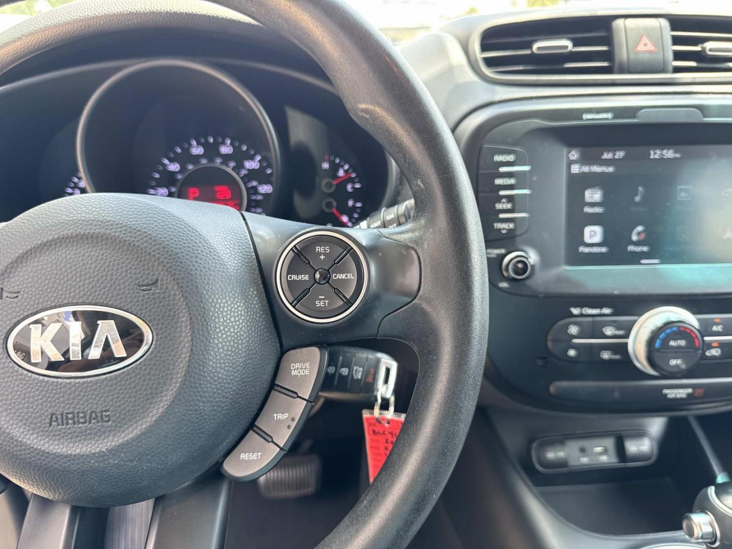 2018 Blue /Black Kia Soul + Auto (KNDJP3A53J7) , Automatic transmission, located at 6904 Johnston St., Lafayette, LA, 70503, (337) 988-1960, 30.143589, -92.100601- Photo#23
