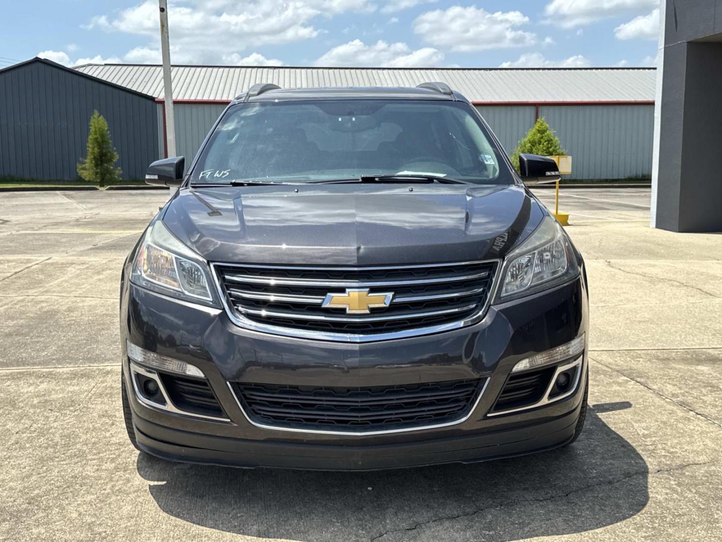 2016 Gray /Gray Chevrolet Traverse FWD 4dr LT w/1LT (1GNKRGKDXGJ) , Automatic transmission, located at 6904 Johnston St., Lafayette, LA, 70503, (337) 988-1960, 30.143589, -92.100601- Photo#2