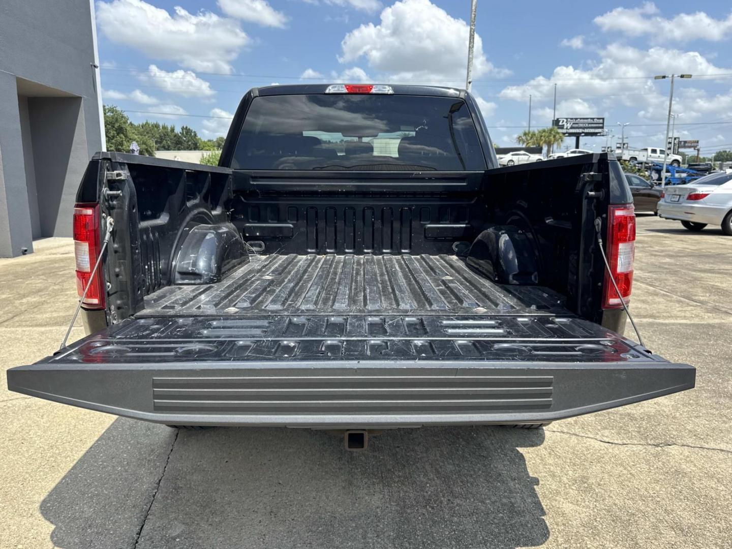 2020 Black /Black Ford F-150 XL 2WD SuperCrew 5.5' Box (1FTEW1C57LK) , Automatic transmission, located at 6904 Johnston St., Lafayette, LA, 70503, (337) 988-1960, 30.143589, -92.100601- Photo#7