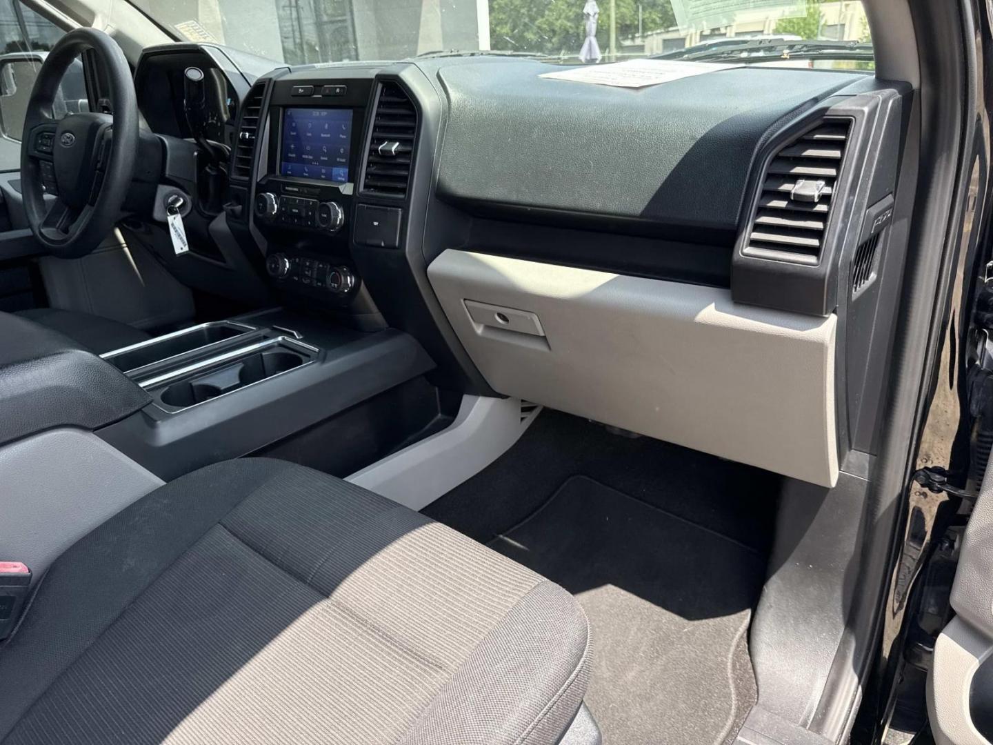 2020 Black /Black Ford F-150 XL 2WD SuperCrew 5.5' Box (1FTEW1C57LK) , Automatic transmission, located at 6904 Johnston St., Lafayette, LA, 70503, (337) 988-1960, 30.143589, -92.100601- Photo#12