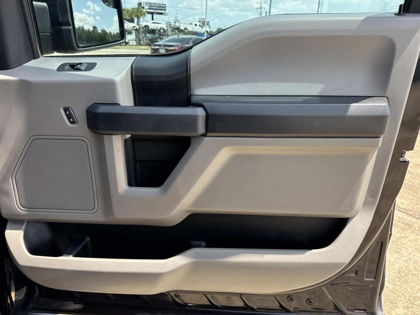 2020 Black /Black Ford F-150 XL 2WD SuperCrew 5.5' Box (1FTEW1C57LK) , Automatic transmission, located at 6904 Johnston St., Lafayette, LA, 70503, (337) 988-1960, 30.143589, -92.100601- Photo#13