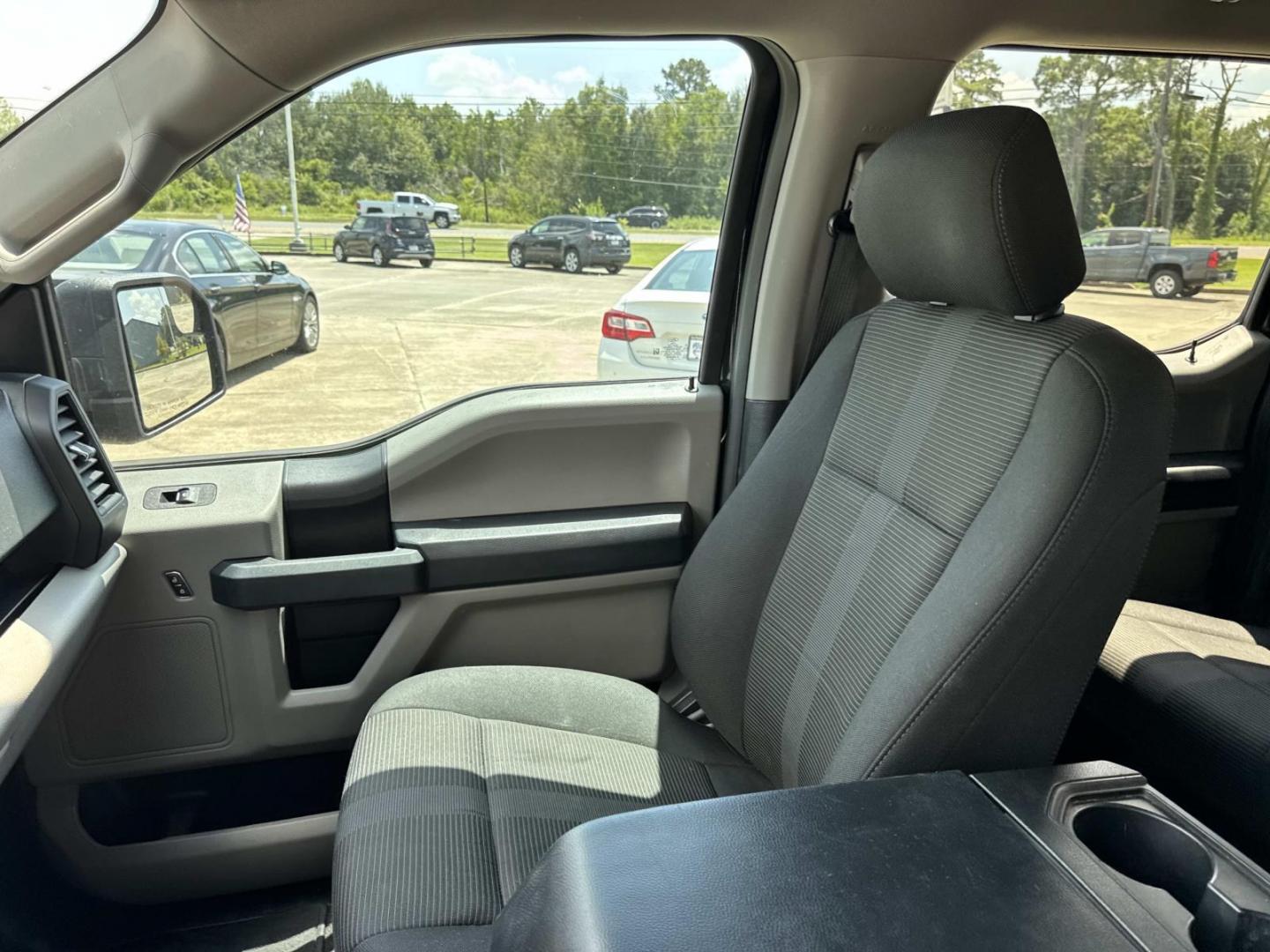 2020 Black /Black Ford F-150 XL 2WD SuperCrew 5.5' Box (1FTEW1C57LK) , Automatic transmission, located at 6904 Johnston St., Lafayette, LA, 70503, (337) 988-1960, 30.143589, -92.100601- Photo#15