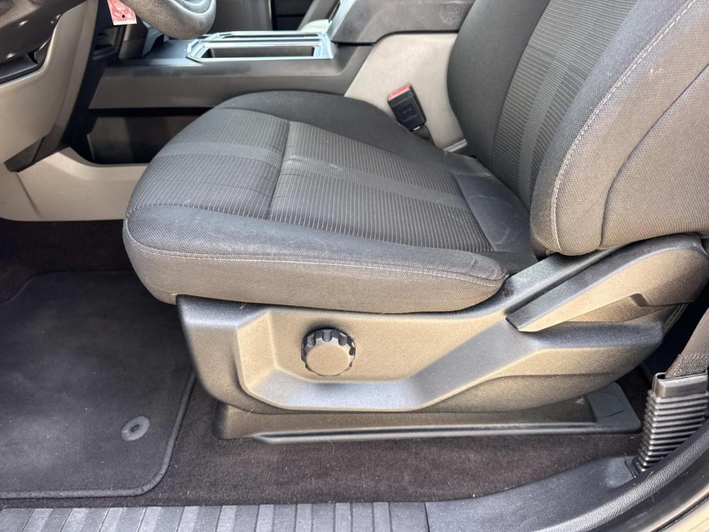 2020 Black /Black Ford F-150 XL 2WD SuperCrew 5.5' Box (1FTEW1C57LK) , Automatic transmission, located at 6904 Johnston St., Lafayette, LA, 70503, (337) 988-1960, 30.143589, -92.100601- Photo#16