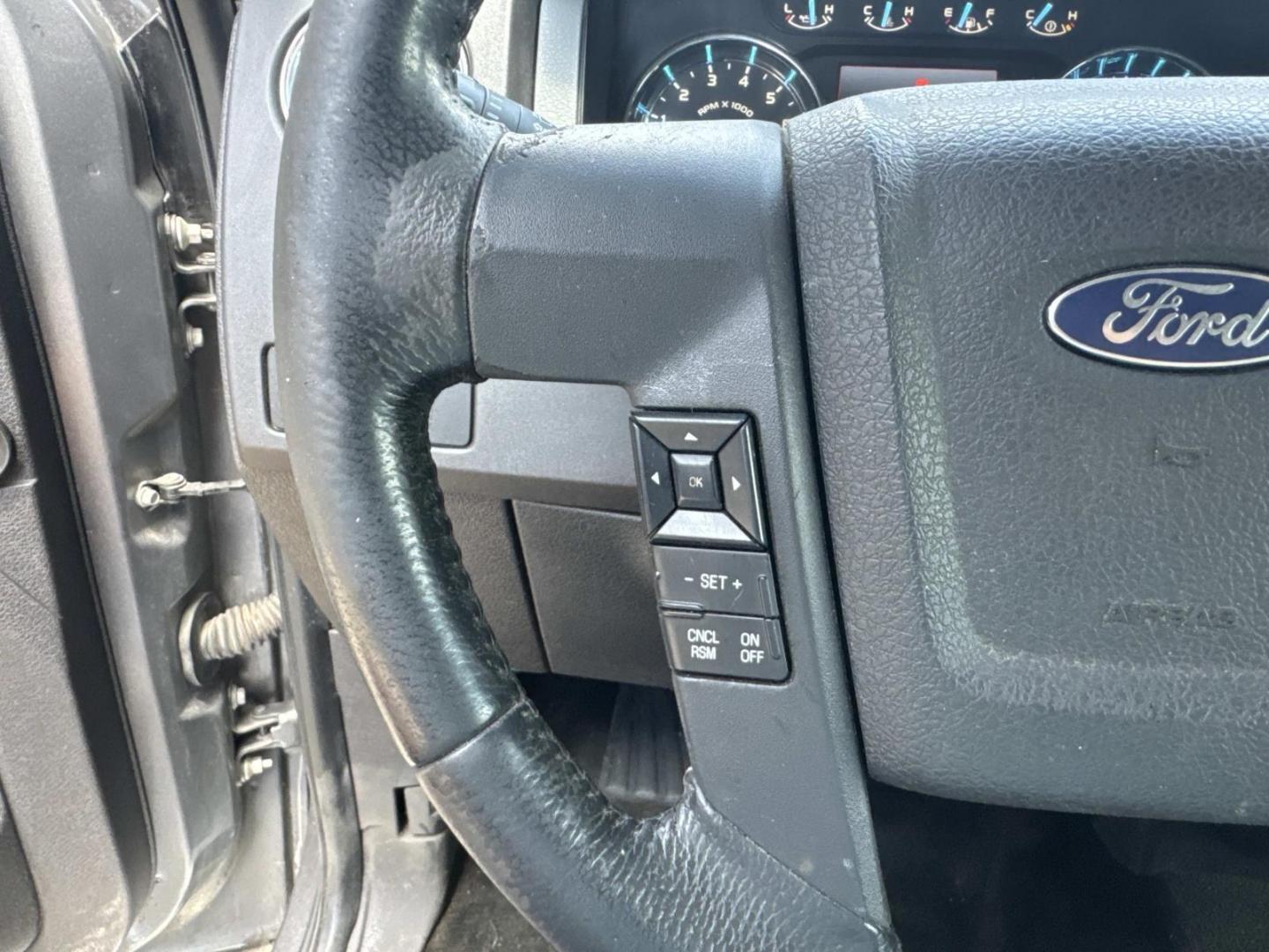 2012 Gray /Steel Gray Ford F-150 2WD SuperCrew 145 XL (1FTEW1CM3CF) , Automatic transmission, located at 6904 Johnston St., Lafayette, LA, 70503, (337) 988-1960, 30.143589, -92.100601- Photo#21