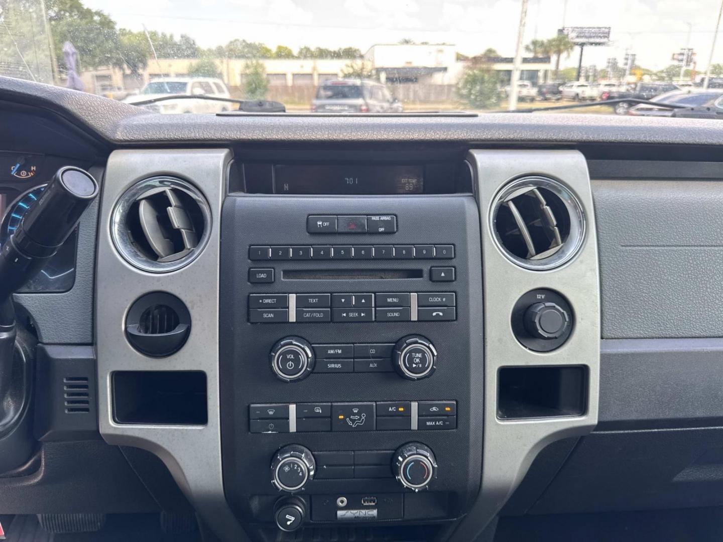 2012 Gray /Steel Gray Ford F-150 2WD SuperCrew 145 XL (1FTEW1CM3CF) , Automatic transmission, located at 6904 Johnston St., Lafayette, LA, 70503, (337) 988-1960, 30.143589, -92.100601- Photo#23
