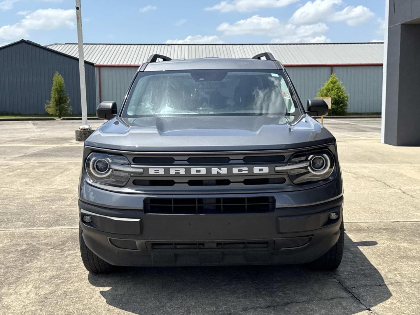 2021 Gray /Ebony Ford Bronco Sport Big Bend 4x4 (3FMCR9B62MR) , Automatic transmission, located at 6904 Johnston St., Lafayette, LA, 70503, (337) 988-1960, 30.143589, -92.100601- Photo#2