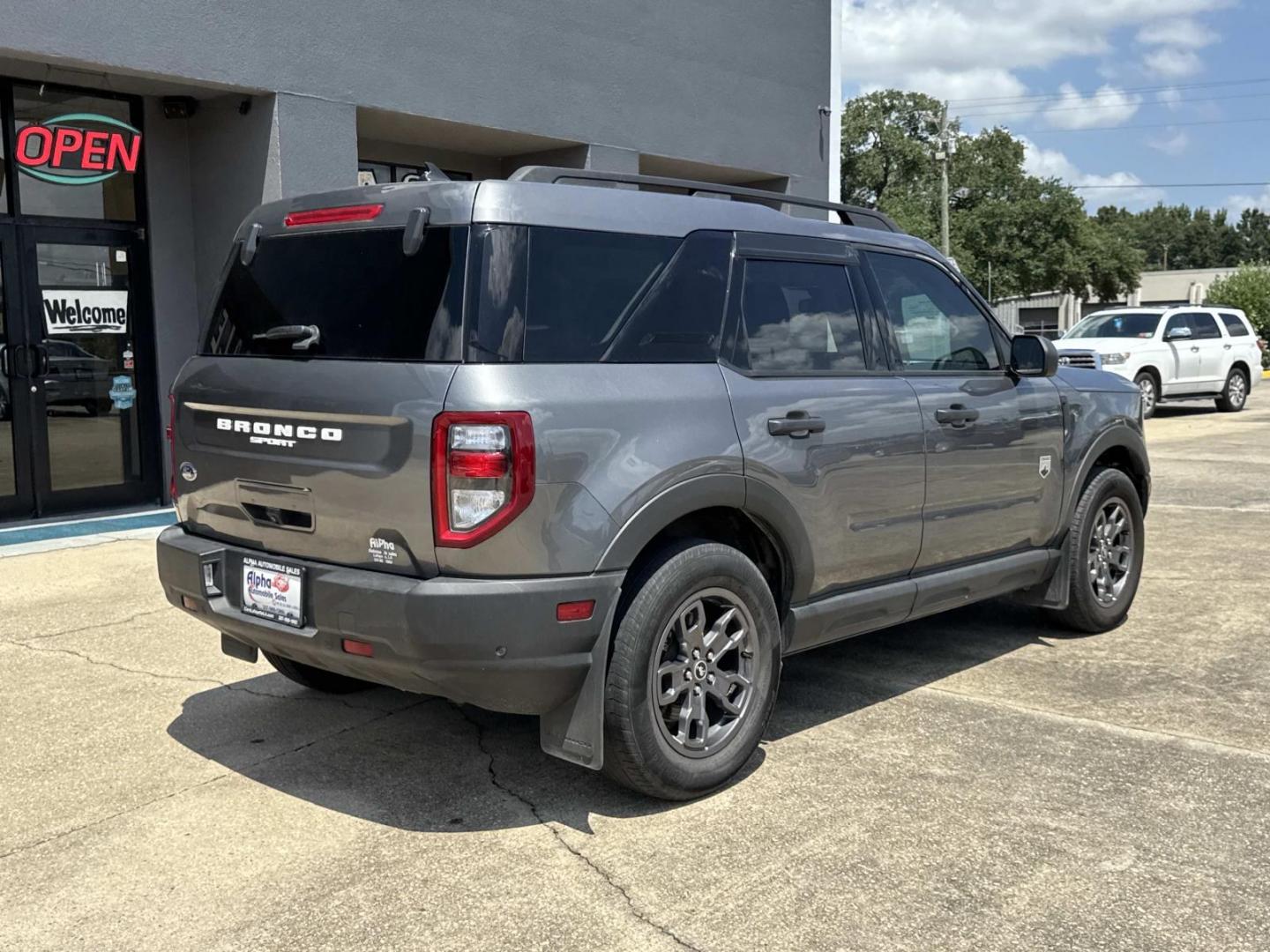 2021 Gray /Ebony Ford Bronco Sport Big Bend 4x4 (3FMCR9B62MR) , Automatic transmission, located at 6904 Johnston St., Lafayette, LA, 70503, (337) 988-1960, 30.143589, -92.100601- Photo#7