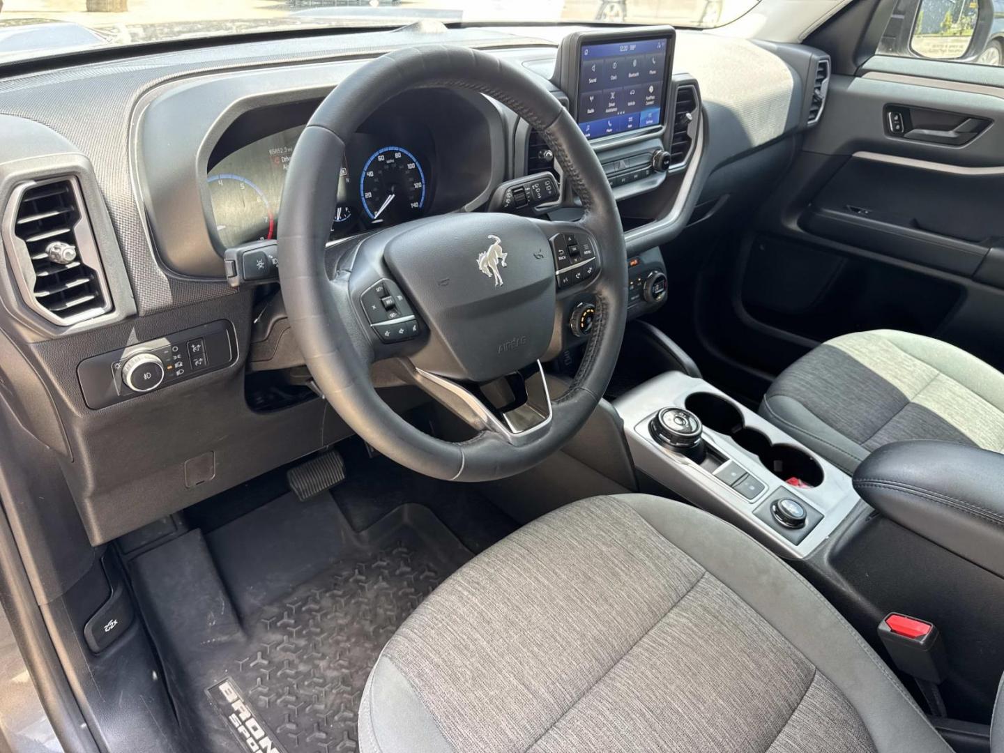 2021 Gray /Ebony Ford Bronco Sport Big Bend 4x4 (3FMCR9B62MR) , Automatic transmission, located at 6904 Johnston St., Lafayette, LA, 70503, (337) 988-1960, 30.143589, -92.100601- Photo#18