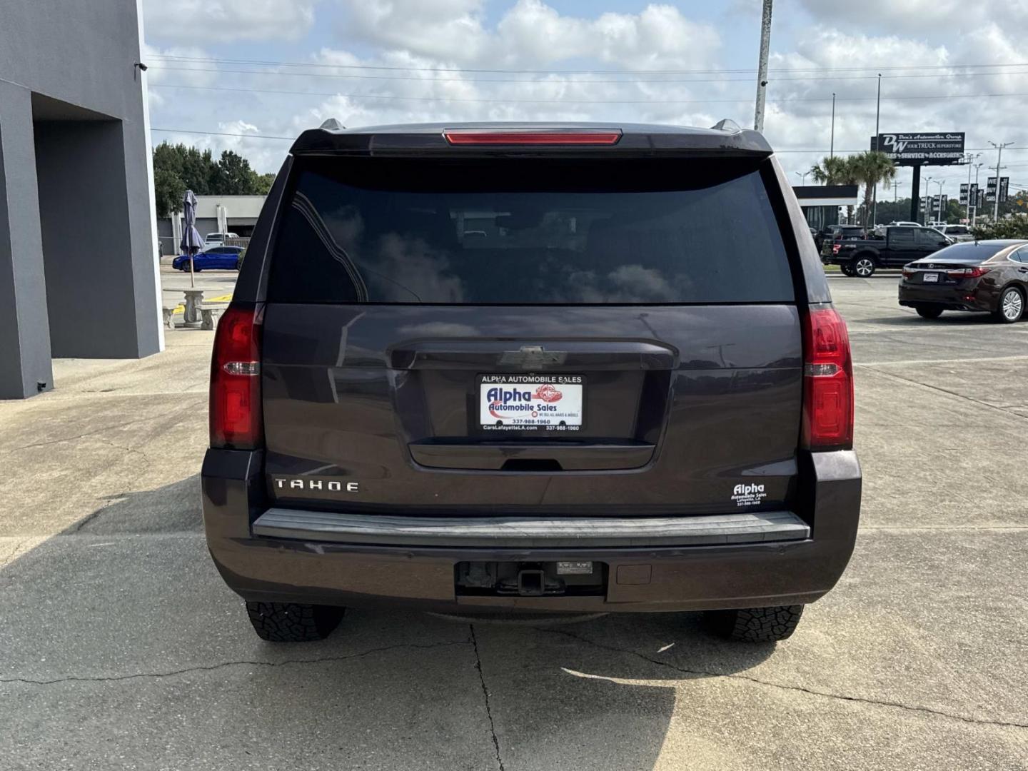 2015 Brown /Tan Chevrolet Tahoe 4WD 4dr LT (1GNSKBKC7FR) , Automatic transmission, located at 6904 Johnston St., Lafayette, LA, 70503, (337) 988-1960, 30.143589, -92.100601- Photo#6