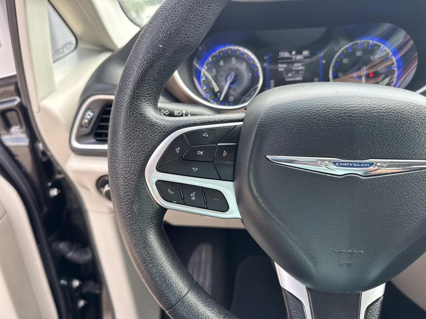 2020 Black /Alloy/Black Chrysler Voyager LXI FWD (2C4RC1DG3LR) , Automatic transmission, located at 6904 Johnston St., Lafayette, LA, 70503, (337) 988-1960, 30.143589, -92.100601- Photo#22