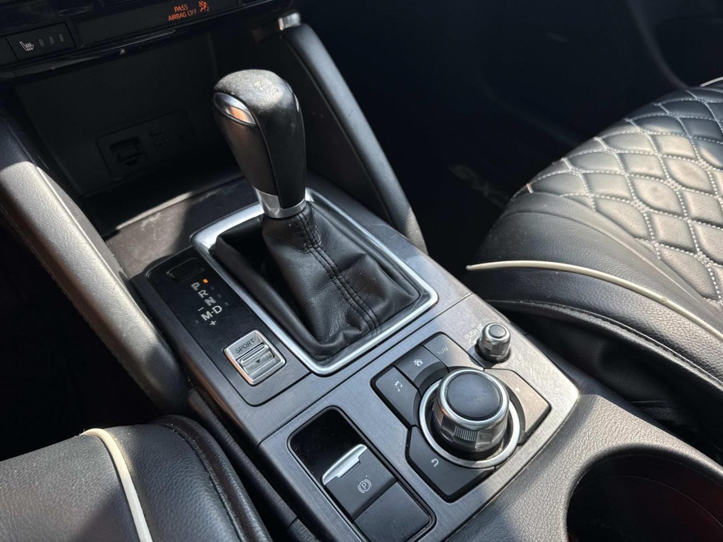 2016 Black /Black Mazda CX-5 FWD 4dr Auto Grand Touring (JM3KE2DY7G0) , Automatic transmission, located at 6904 Johnston St., Lafayette, LA, 70503, (337) 988-1960, 30.143589, -92.100601- Photo#27
