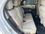 2017 White /Gray Land Rover Discovery SE V6 Supercharged (SALRGBBV2HA) , Automatic transmission, located at 6904 Johnston St., Lafayette, LA, 70503, (337) 988-1960, 30.143589, -92.100601- Photo#8