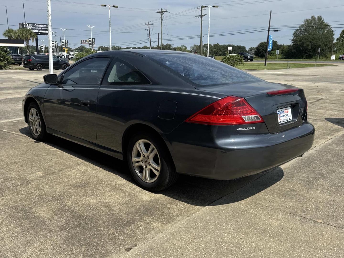 2007 Blue /Gray Honda Accord Cpe 2dr I4 AT LX (1HGCM723X7A) , Automatic transmission, located at 6904 Johnston St., Lafayette, LA, 70503, (337) 988-1960, 30.143589, -92.100601- Photo#4